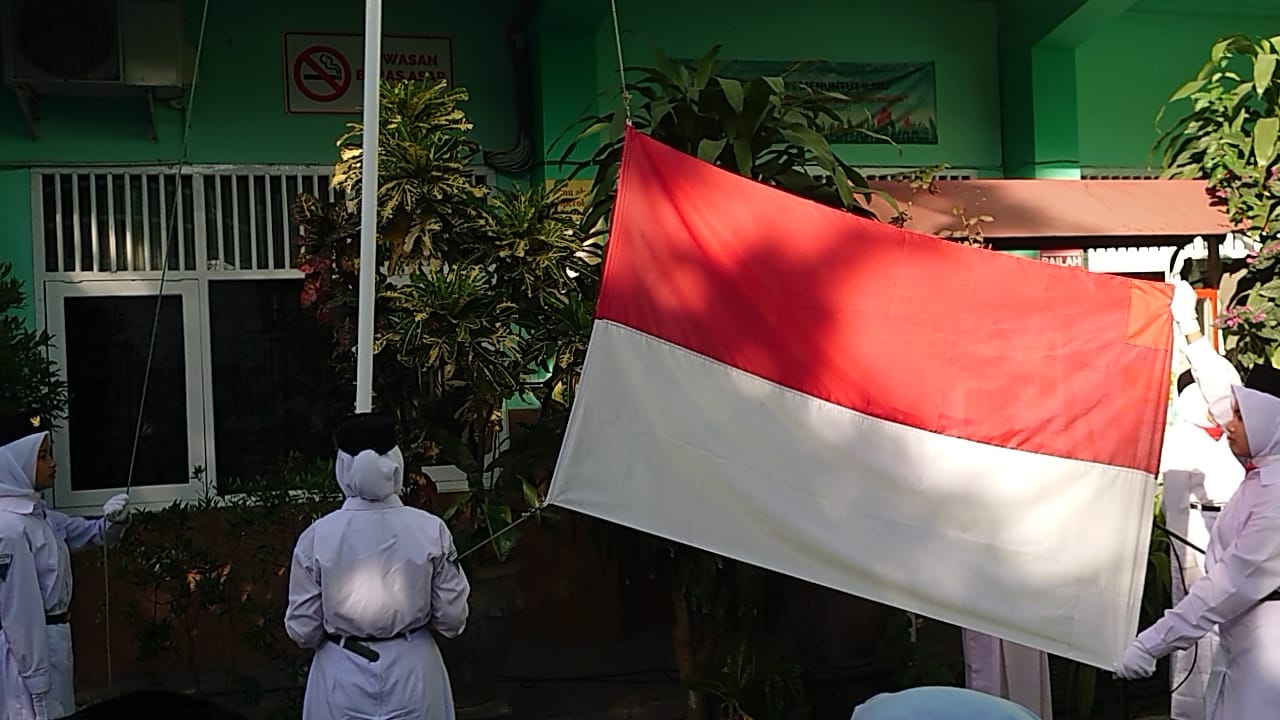 Upacara Peringatan Hari Kemerdekaan Indonesia Sd Muhammadiyah 1 Kota